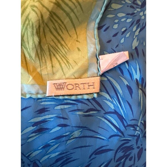 Worth Multicolor Silk Scarf With 2000 Fireworks & Landmarks Design - Picture 3 of 4